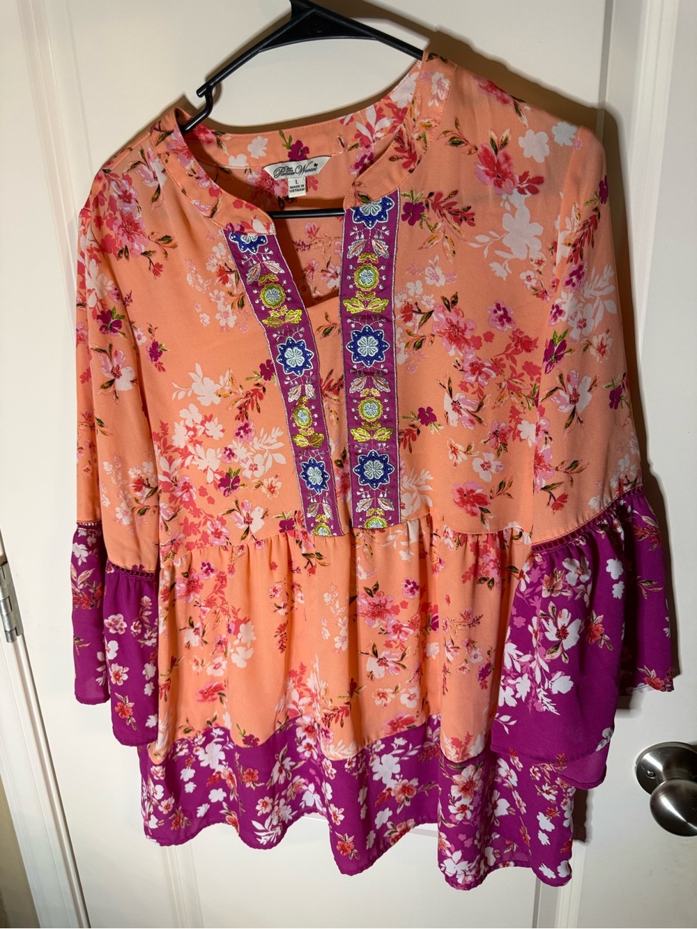The Pioneer Woman Floral Peasant Blouse | Size Large | Embroidered Boho Top